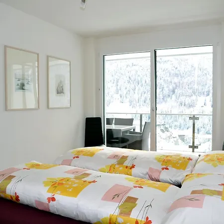 Apartment Chasa Miramunt 4 *